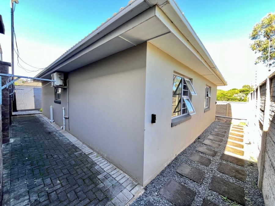 To Let 2 Bedroom Property for Rent in Nahoon Valley Park Eastern Cape